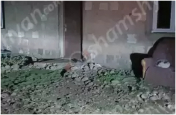 Հայաստանի մարզերից մեկում տղամարդը բենզինը լցրել է 46-ամյա կնոջ ու 14-ամյա դստեր վրա և հրկիզել